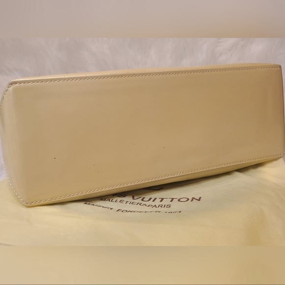 LOUIS VUITTON AUTHENTIC MONOGRAM VERNIS WILSHIRE PM STYLE M91452 IN BLANC CORAIL - Picture 15 of 15